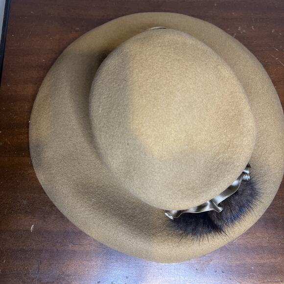 Vintage Lord & Taylor 100% Wool Made In Italy Church Hat Tan Beige main image 3